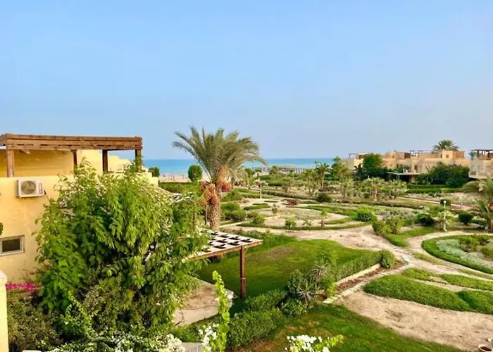 5br Private Garden & Access In *