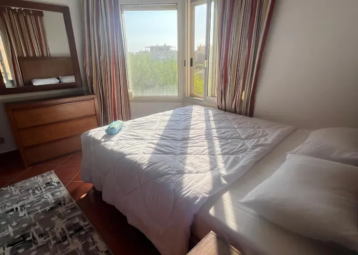 5br Private Garden & Access In * Ajn-Szuhna